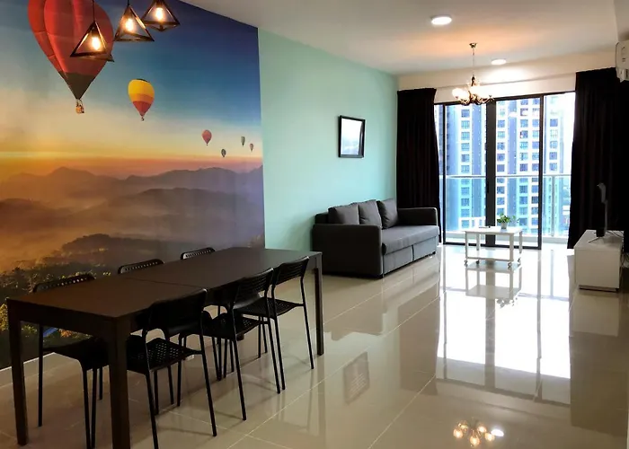 Amerin Mall & Suites